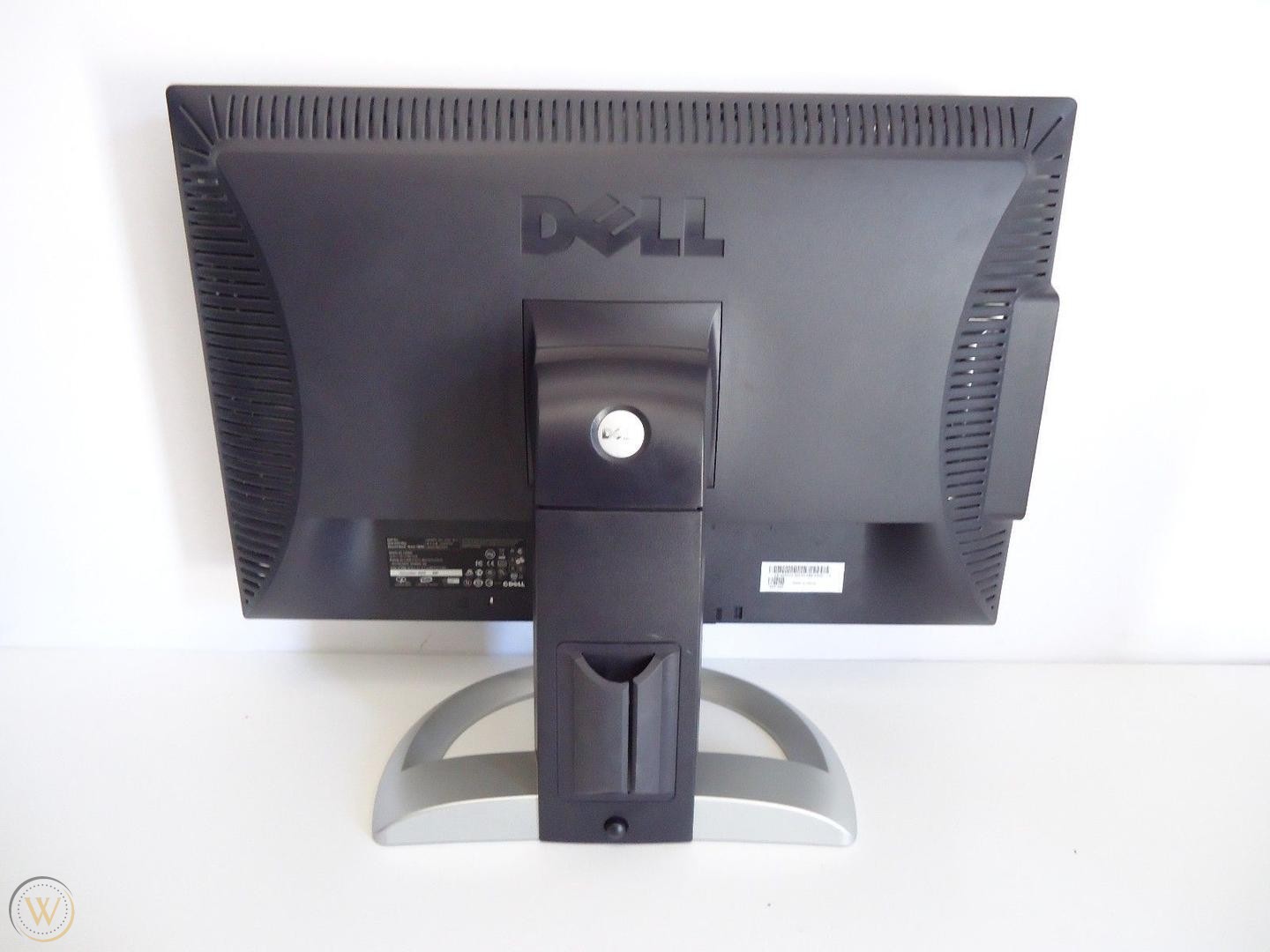   Dell UltraSharp 2405FPW 24-inch Widescreen LCD Monitor 